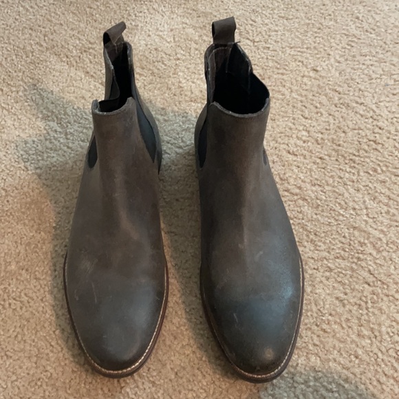 Boots - Picture 2 of 2